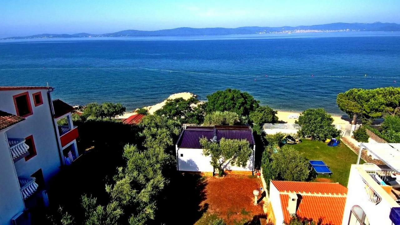 Mobile Homes Olive And Sea Bibinje Exterior photo